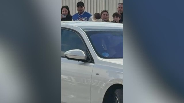 Militao abandona Valdebebas tras conocerse el alcance de su lesión