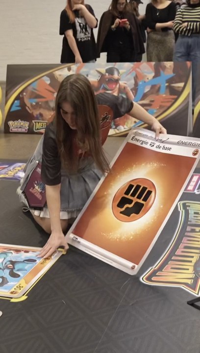 Un tournoi de cartes Pokemon GIGANTESQUES?? *invitation