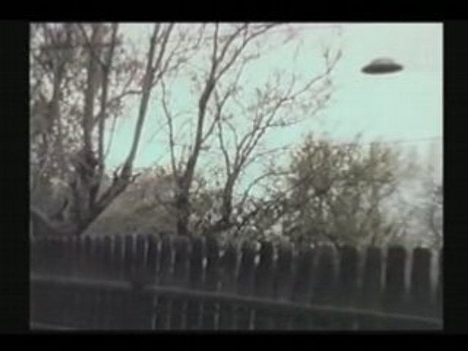 OVNI Un phenomene   3 5
