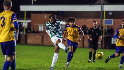 Gallery: Berkhamsted 3 Farnham Town 3