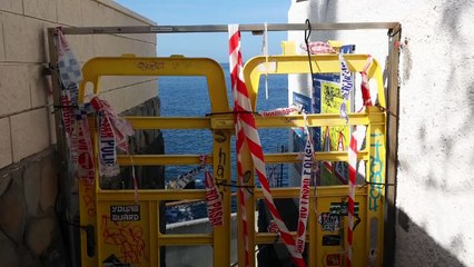 La piscina natural del sur de Tenerife estaba precintada y vallada por peligro de oleaje