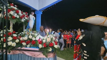 Aguadulce honra a la Inmaculada Concepción con procesión, mariachis y fuegos artificiales