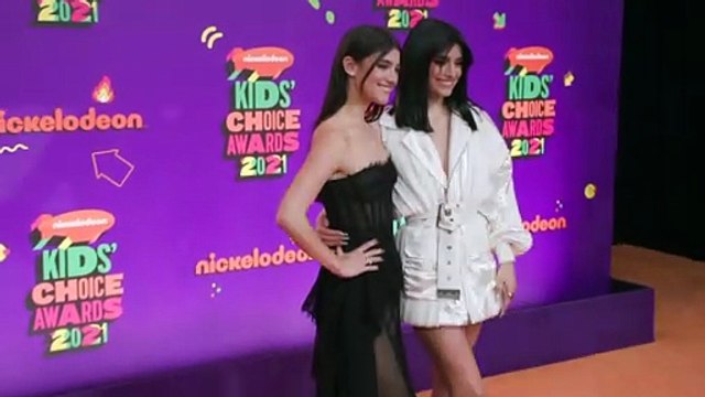 Dixie D'Amelio Slams Kio Cyr After Charli D'Amelio Diss on Triller Live