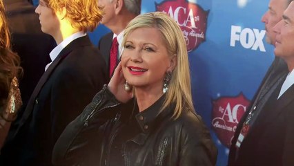 John Travolta, Stockard Channing, & More ‘Grease’ Stars Mourn Olivia Newton-john After Her Death
