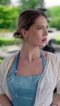 A Victorian noblewoman wakes in her own descendant� only to find her once-noble family name tainted