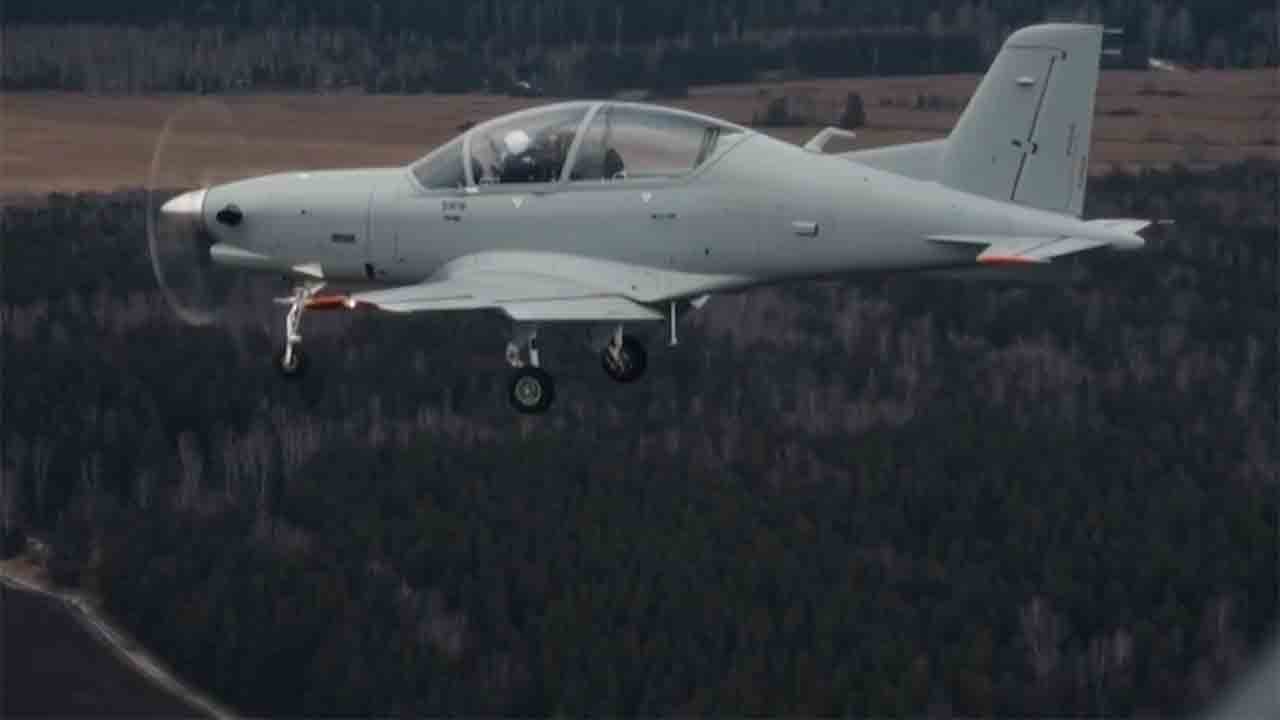 Russia advances its military training program as another UTS-800 completes flight tests.