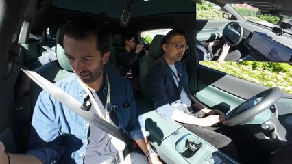 We Rode in Xpeng’s Semi-Autonomous EVs. Tesla Should Be Worried