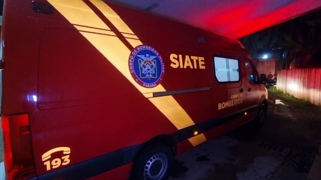 Idoso se acidenta em scooter elétrica durante chuva e é levado à UPA Tancredo Neves