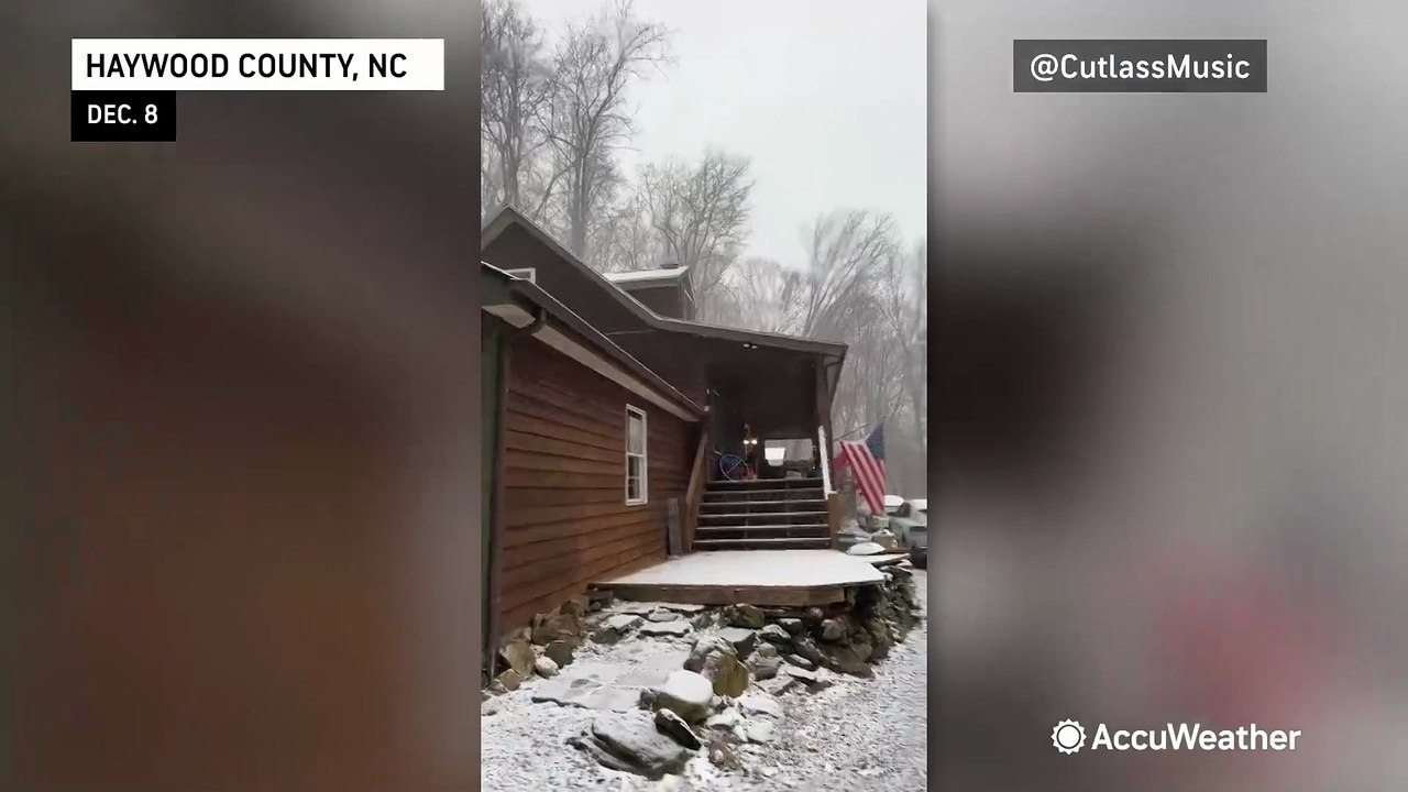 Another day of early snow blankets part of the Southeast