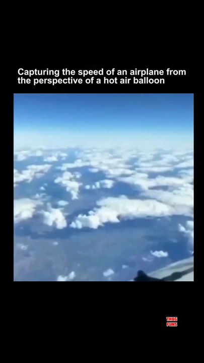 speed of commercial plane