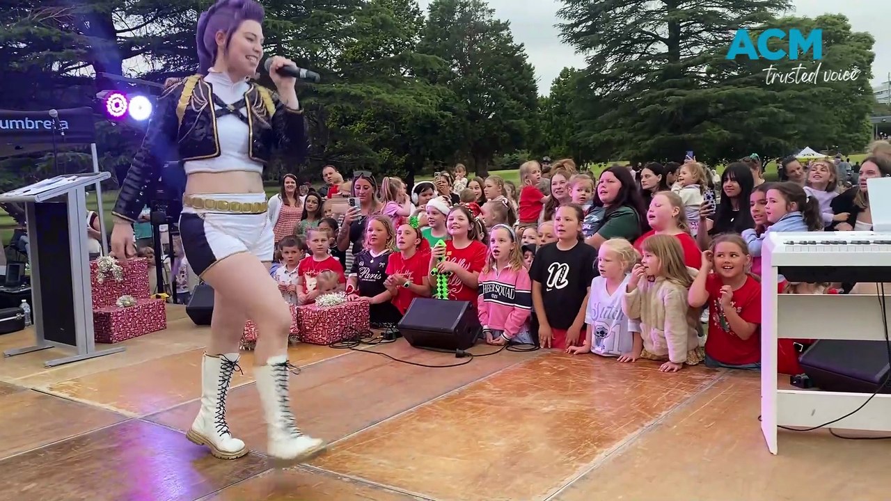 Carols on the Green 2025
