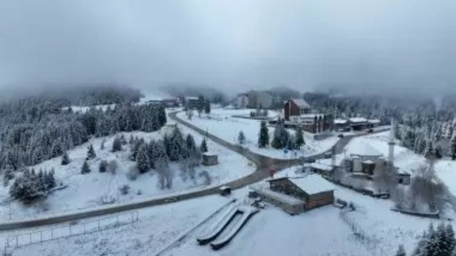 KIŞ TURİZM MERKEZLERİ BEYAZA BÜRÜNDÜ