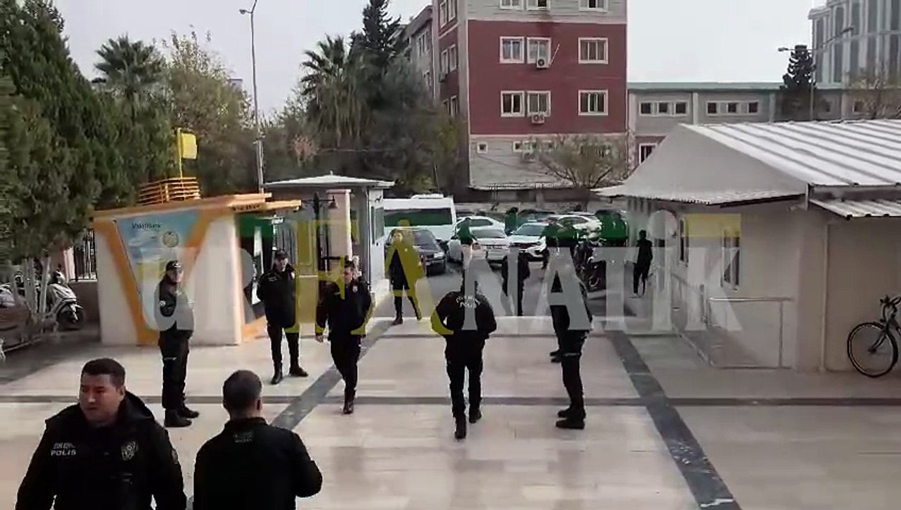 Şanlıurfa'da 2 Kişiye Silahla Saldırı: Şüpheliler Adliye'de