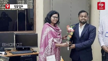 କ୍ୟାଲେଣ୍ଡର ପ୍ରସ୍ତୁତ କରି IMD ଦ୍ବାରା ସମ୍ବର୍ଦ୍ଧିତ ହେଲେ ବ୍ରହ୍ମପୁରର ଯୁବ ଇଂଞ୍ଜିନିୟର ବିଜୟ