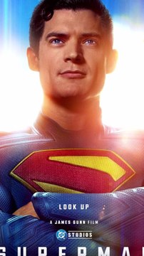 David Corenswet et James Gunn se sont pris la tête sur le baiser entre Superman et Lois Lane 💥💋