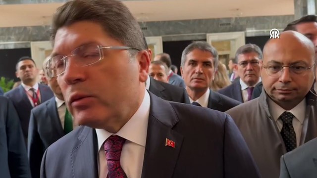 TBMM - Adalet Bakanı Tunç, Meclis'te gazetecilerin sorularını yanıtladı
