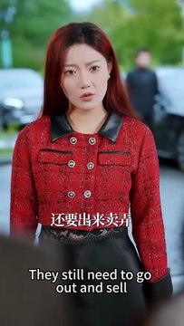 After the end of the 10-year love run, he escaped from marriage for Bai Yueguang on the wedding day, causing her to die tragically in a car accident, and after being reborn, her soul was worn into a scumbag fiancé's most concerned Bai Yueguang design, whi