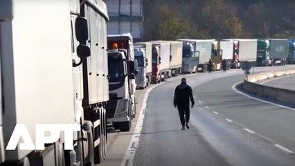 Greek Farmers’ Blockades Bring Border Chaos as Trucks Pile Up for Kilometres | APT