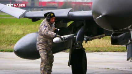 Türk Hava Kuvvetleri İtalya'da nefes kesti