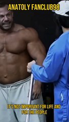 My Mom told me muscles are not important 🤭#anatoly #fitness #gym