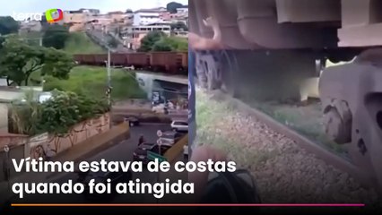 Mulher é atropelada por trem enquanto caminhava sobre trilhos em Belo Horizonte