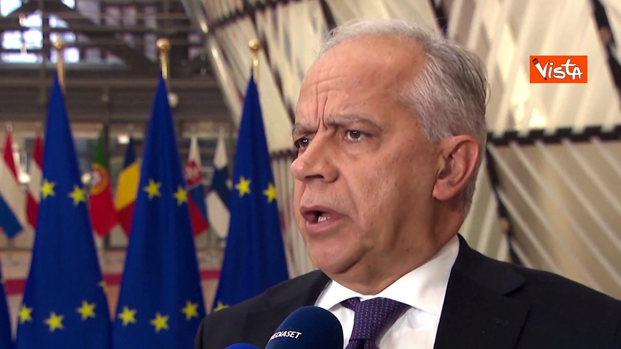 Migranti, Piantedosi: Centri in Albania potranno essere primi return hubs per l'Ue