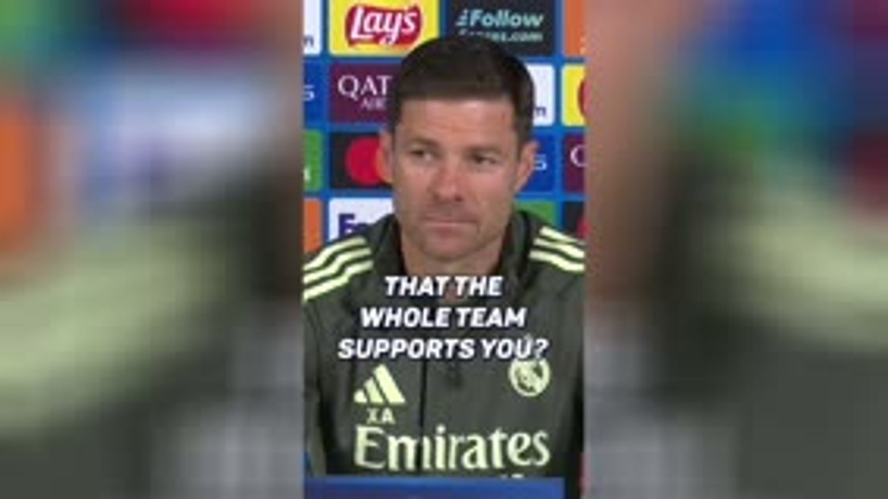 Does the Real Madrid squad still support Alonso?