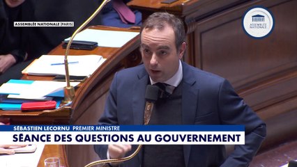 Interpellé sur un possible «chantage au vote», Sébastien Lecornu a annoncé saisir la justice