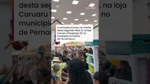 Tumulto marca abertura de loja durante promoção em Serra Talhada (PE) #shorts