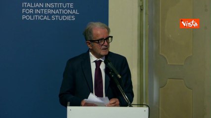 Prodi: Trump odia la democrazia e l'Ue che considera un impiccio