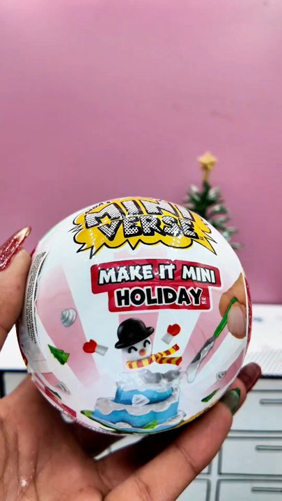 C est parti pour la série de Noël les Miniverse make it mini holiday! Hâte de tomber sur la recette du Grinch!