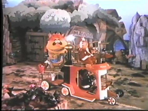 Opening to H.R. Pufnstuf Volume 2 (1985) VHS (HQ Video)