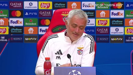 Mourinho: "Assenze nel Napoli? Ma non fatemi ridere. La loro panchina..."