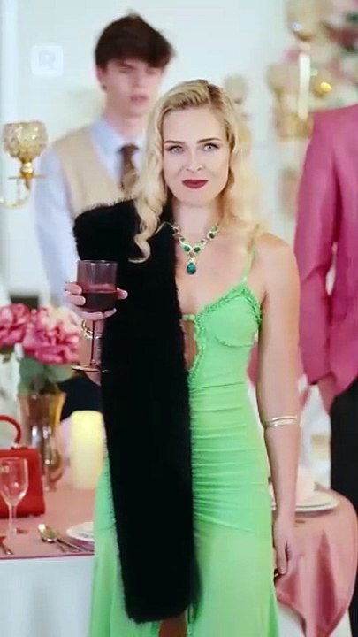 doblado ¿La Heredera fue Intercambiada al Nacer en Español