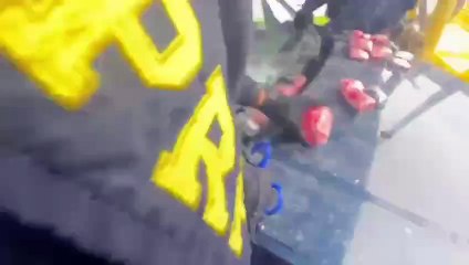 PRF apreende haxixe oculto em compartimento no painel corta-fogo de veículo na BR-277, em Irati