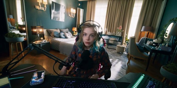 Бедные смеются, богатые плачут 2 сезон 1 серия.