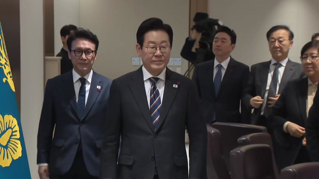 이 대통령, 쿠팡 사태 질타..."과태료 현실화해야" [앵커리포트] / YTN