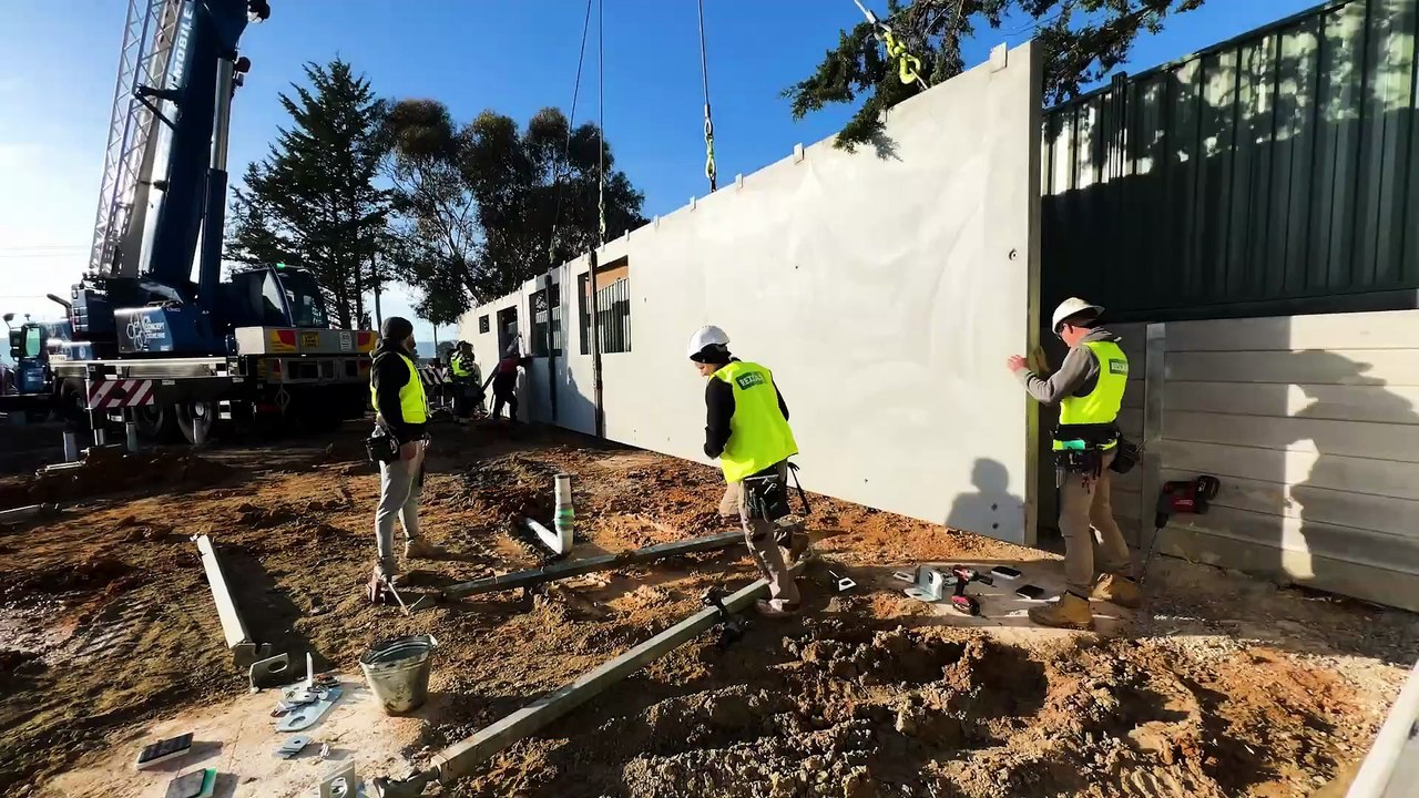 Jamie Durie's Future House | show | 2025 | Official Trailer
