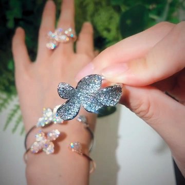 Elegant CZ Flower Cuff & Ring Set — sparkling, adjustable, and perfect for weddings or parties. A classy gift choice to shine every day!