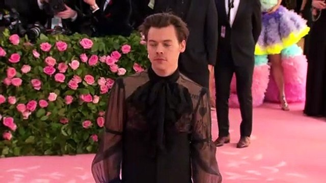 Justin Bieber Slams Fan Disrespecting His Wife Hailey