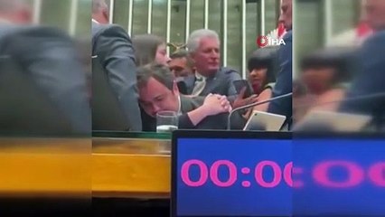 Brezilya’da darbe teşebbüsü suçundan hapis yatan Bolsonaro’nun ceza süresini düşüren tasarı onaylandı