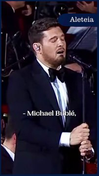 Michael Bublé fait chanter le Pape !