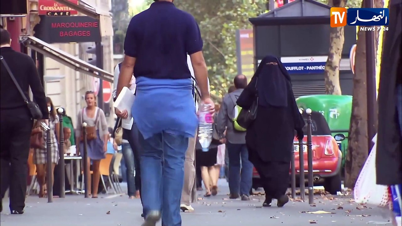 فرنسا احتفال بمرور 120 سنة عن تبني العلمانية وس...
