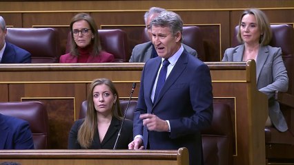 Feijóo dice que todo lo que Sánchez sabe de feminismo lo aprendió en los prostíbulos