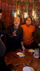 ‏میں جیل میں بھی رہا جبری لاپتہ بھی رہا ہوں، روز مجھے لگتا تھا کہ کل کوئی انقلاب آ جائیگا، قید تنہائی میں انسان کو امید رہتی ہے، تو کیا عمران خان کو یہ امید نہیں رہتی ہوگی؟ وہ اس لڑائی کو فرنٹ سے لڑ رہا ہے، پیچھے مڑ کر نہیں دیکھتا ہوگا کہ میرے لوگ پہنچے