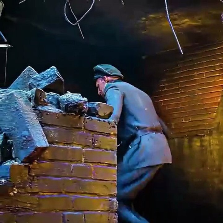 Soldier uses a comrade as a human shield to block a bullet./🎬Enemy at the Gates (2001)/#edit #movie