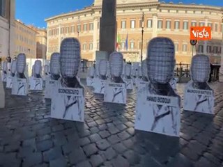 In carcere 72 morti da inizio anno, flashmob a Montecitorio con sagome per ricordare le vittime