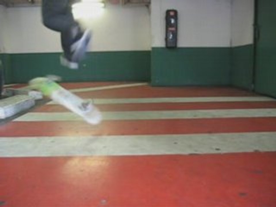 36 flip et fakie tre to...