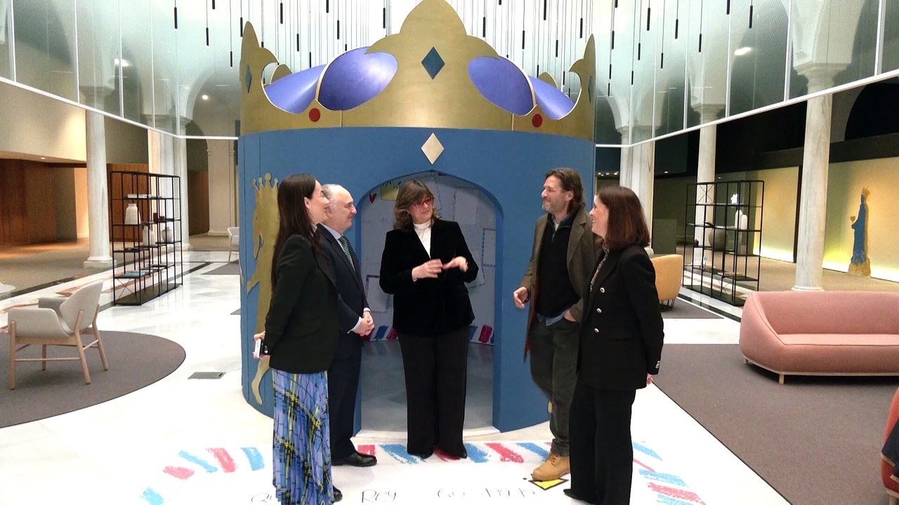 Fundación "la Caixa" presenta 'Tres coronas, tres caminos' con cartas de niños del Polígono Sur