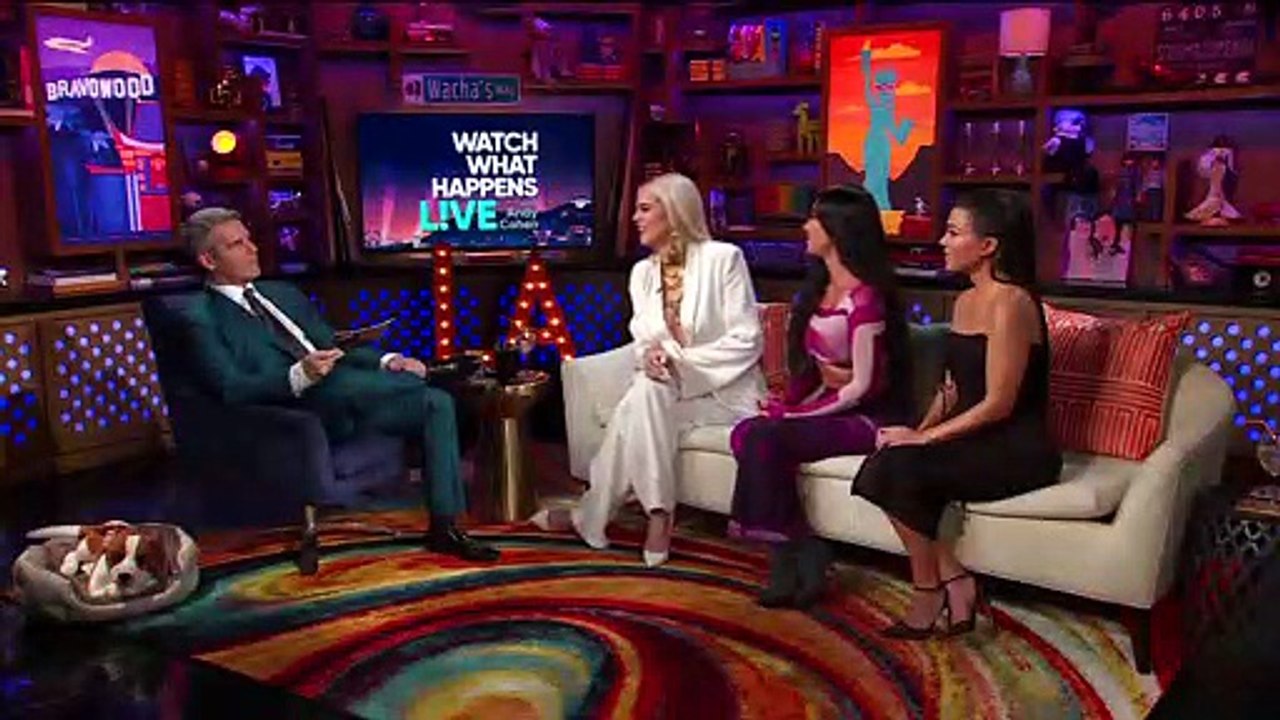 Kim Kardashian Slams Blac Chyna After Alexis Skyy Fight | Hollywoodlife